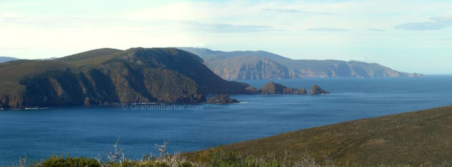 East Cloudy Head and the southern end of Bruny Island, from near the lighthouse