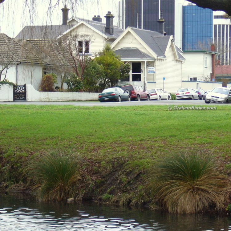 Dorset House budget accommodation from nearby Avon River, Christchurch, New Zealand