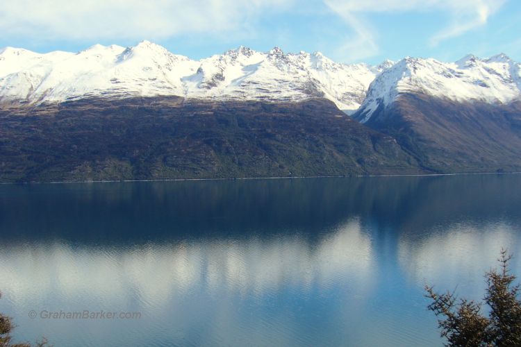 Lake Wakatipu reflections from the road to Glenorchy