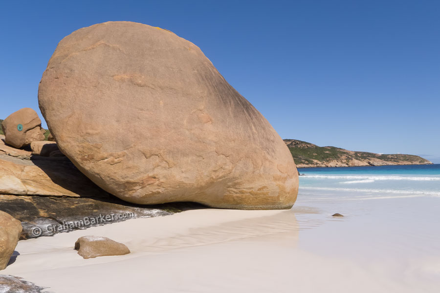 The rather large rock where the commemorative plaques are found. Lucky Bay, Western Australia