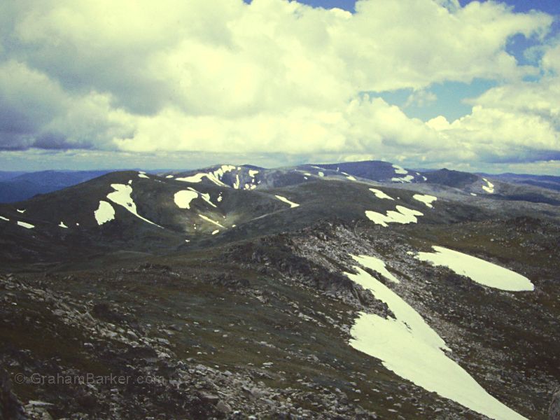 anuary snow patches on the Main Range from near Mt Kosciuszko, NSW Snowy Mountains
